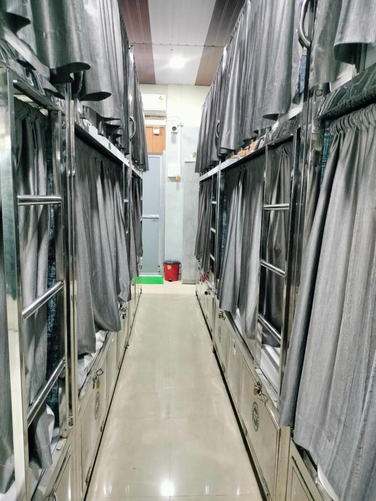 Star Dormitory - Mumbai — Photos 1
